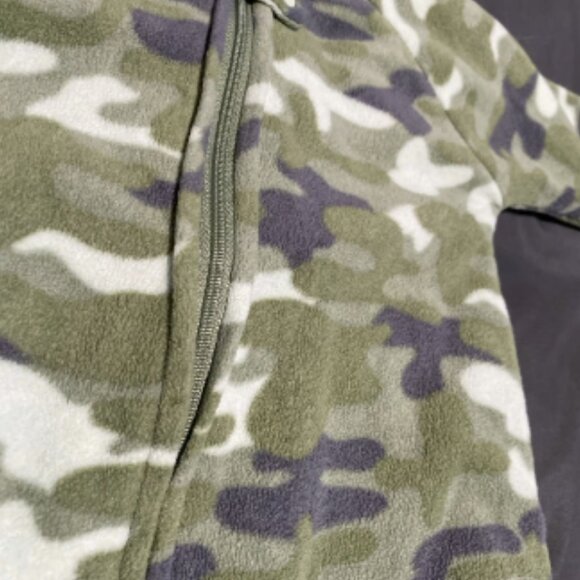 Fleece Gerber Footed Sleeper - Picture 4 of 5